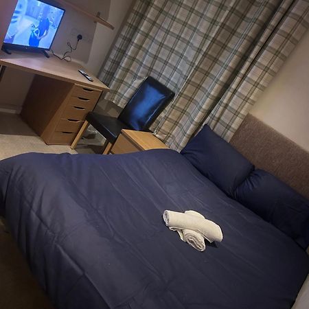 Seafords Guest House Stoke-on-Trent ภายนอก รูปภาพ
